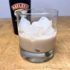 baileys over ice occasional tails