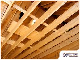 difference between roof rafters and trusses