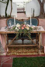 18 Vintage Wedding Sweetheart Table