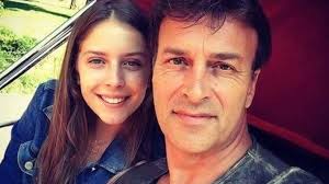 She died on december 5, 2020 in santarém, portugal. Sara Carreira Tony S Daughter Dies In Violent Car Accident Madeira Island News Blog