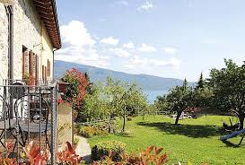 Viele der wohnungen sind geeignet, um als ferienwohnung genutzt oder auch vermietet zu werden. Ferienhaus Ferienwohnung Gardasee Tui Ferienhaus