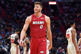 Meyers leonard signed a 1 year / $9,400,000 contract with the miami heat, including $9,400,000 guaranteed, and an annual average salary of $9,400,000. Meyers Leonard Includes 2 Former Miami Heat Players In His All Time Starting 5 Heat Nation