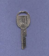 Find Vintage GM "B" Key Blank, General Motors, Chevy, Chevrolet in  Cloverdale, California, US, for US $3.00