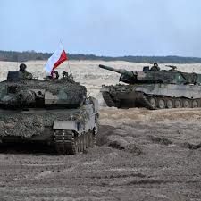 Poland requests German permission to send Leopard tanks to Ukraine | Ukraine  | The Guardian