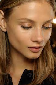 makeup that covers and heals breakouts