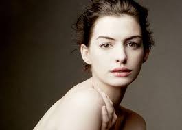anne hathaway without makeup
