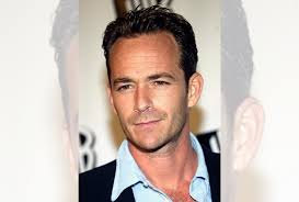 The 'beverly hills, 90210' actor died monday at the age of 52. Actor Luke Perry Dies At Age 52 After Suffering Stroke