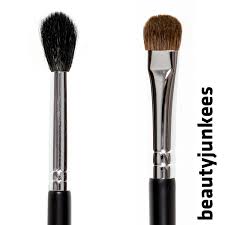 duo eye shadow brush blending eyeshadow