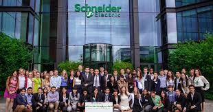 Schneider Electric International Student Challenge 7th Go Green In