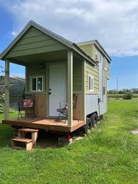 16 mobile tiny home is tiny on size