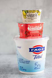 icelandic yogurt vs greek yogurt food