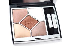 dior cruise show 2022 couture eyeshadow