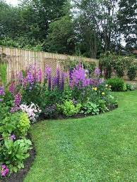 Landscaping Ideas For Along The Fence