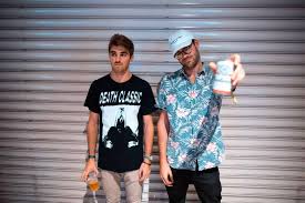 The Chainsmokers Reach 1 On Us Itunes Sales Chart For