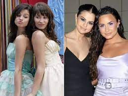 Demi lovato confessed that she's no longer pals with fellow songstress and former disney star selena gomez. Selena Gomez And Demi Lovato S Friendship Timeline