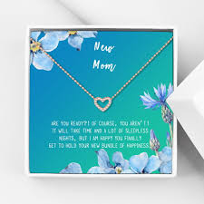 gift jewelry for new mom gift