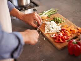 Tips to Cut and Peel Vegetables: This is the right way to chop, peel and  wash vegetables to get maximum benefit