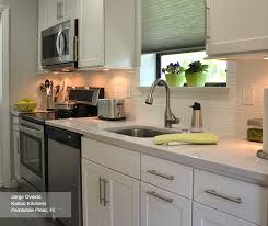 White shaker cabinets are a popular choice for a variety of reasons. Alpine White Shaker Kitchen Cabinets Homecrest