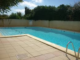 location villa piscine cap d agde 4