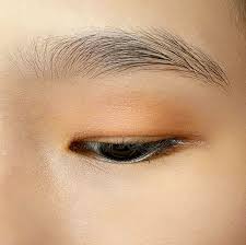 trending thai style wide eye makeup