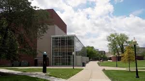 The university of illinois at chicago is a member of the national council for state authorization reciprocity agreements. Illinois State University Quad Tour Youtube