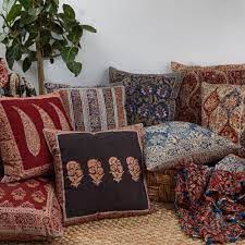 colour sofa cushion