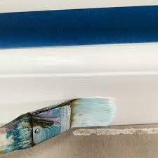 how to paint baseboards on carpet