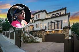 serena williams lists gated beverly