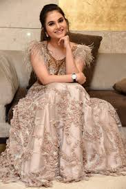 Beauty Galore HD : Ramya Pasupuleti At Husharu Pre Release | New Telugu  Film Actress
