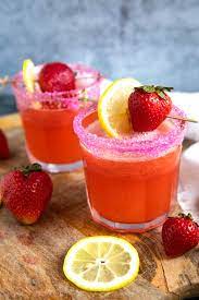 strawberry lemonade vodka tail