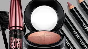 6 makeup essentials every career woman
