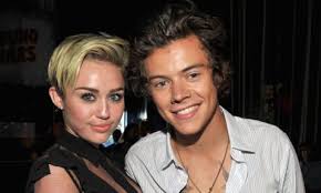 miley cyrus would kiss harry styles