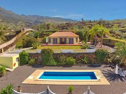 Großes, sehr ebenes grundstück, das in 3 parzellen geteilt werden kann! Ferienhaus Auf La Palma Kanaren Von Privat Zu Vermieten