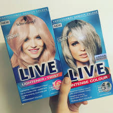 Hair color mixing bowl & dye brush. Schwarzkopf Live Lightener And Twist Cool Rose Hair Dye Review