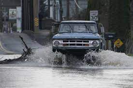 1 missing in pacific northwest flooding