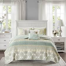 Find complete bedding sets with everything you need to dress your bed. Amazon Com Madison Park 100 Cotton Quilt Set Floral Print Double Sided Quilting All Season Lightweight Coverlet Bedspread Bedding Matching Shams Willa Green Yellow Full Queen 90 X90 6 Piece Home Kitchen