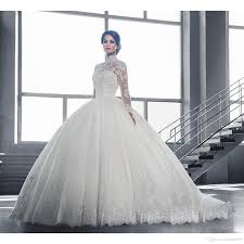 2019 Modest Long Sleeve Arabic Wedding Dresses A Line Lace Romantic Plus Size Bridal Gowns Professional Custom