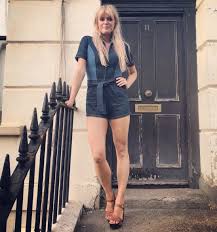 She is a columnist in the sunday times. Dolly H Alderton On Twitter Yesterday I Turned 31 And I Really Hope It S As Groovy As All The Cadillacs I M Going To Wash In This Outfit