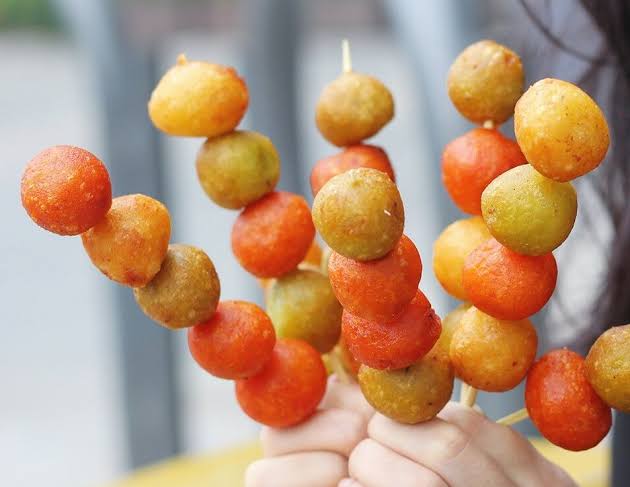 5 quán cá viên chiên ngon nhất Sài Gòn, tín đồ ăn vặt nào cũng biết, giờ cao điểm là phải xếp hàng