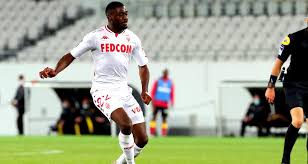Aleksandr golovin (monaco) right footed shot from the centre of the box is saved in the centre of the goal. As Monaco Youssouf Fofana Parti Pour Rester