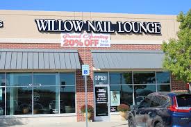willow nail lounge offers beauty