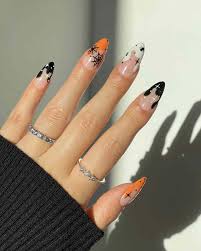 50 scary good halloween nail art ideas