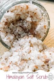 diy salt scrub with honey and essential