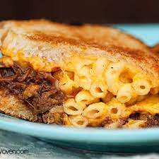 barbecue mac grilled cheese sandwiches