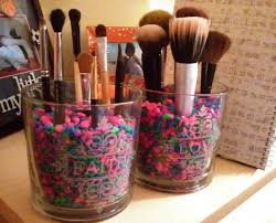 reuse gl jar to keep makeup brushes