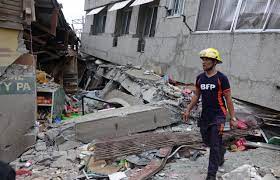 The magnitude of the earthquake was recorded at m w 7.2, with epicenter 6 kilometres (3.7 mi) s 24° w of sagbayan, and its depth of focus was 12 kilometres (7.5 mi). Powerful Earthquake Hits Philippines