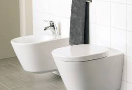 В тази секция може да намерите голямо разнообразие от конзолни тоалетни чинии тип моноблок на атрактивни цени. Podnovyavane Na Toaletna Chiniya Spisanie Oshe Za Kshata Stroitelstvo Arhitektura Proektirane Ka6tata Com