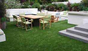 put lawn furniture on artificial gr