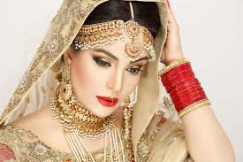 beauty parlour bridal makeup
