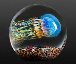 realistic glass jellyfish sculptures